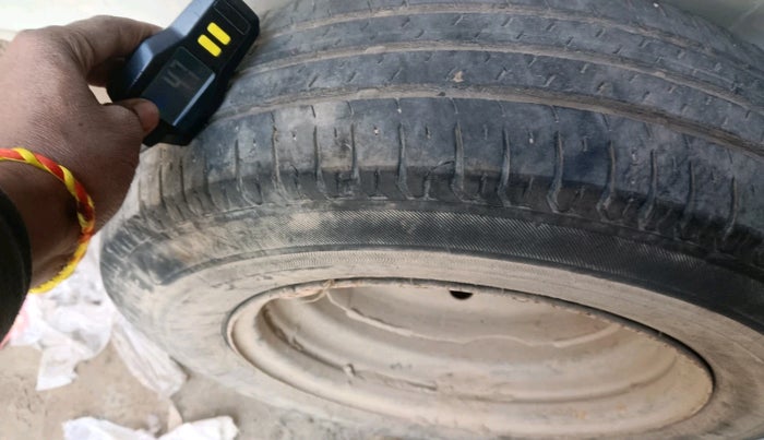 2018 Maruti Dzire VXI, Petrol, Manual, 76,991 km, tyre