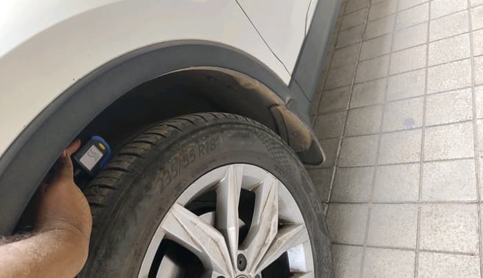 2019 Volkswagen TIGUAN HIGHLINE TDI AT, Diesel, Automatic, 74,005 km, tyre