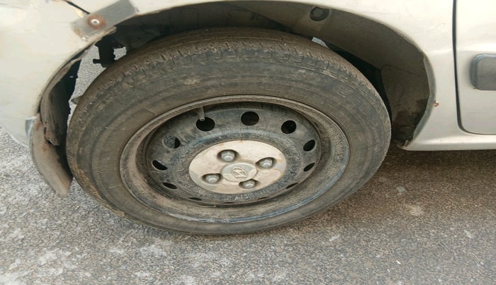 2012 Hyundai Santro Xing GL PLUS, Petrol, Manual, 64,258 km, tyre