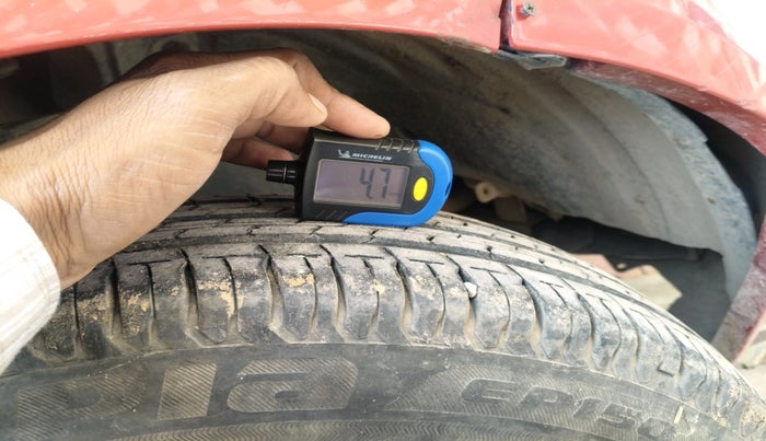 2021 Tata ALTROZ XE PETROL, Petrol, Manual, 1,04,665 km, tyre