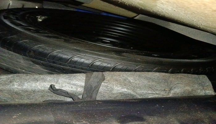 2019 Honda Amaze 1.2L I-VTEC V, Petrol, Manual, 1,06,595 km, tyre