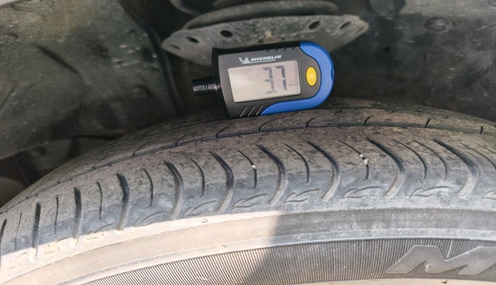 2020 Honda Amaze 1.2L I-VTEC VX CVT, Petrol, Automatic, 33,797 km, tyre