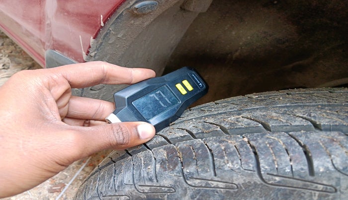 2017 Maruti Alto 800 VXI, Petrol, Manual, 38,673 km, tyre