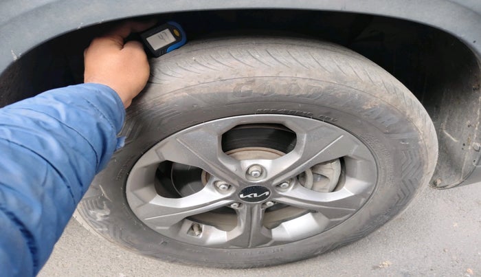 2021 KIA SELTOS HTK PLUS 1.5 DIESEL, Diesel, Manual, 1,02,270 km, tyre