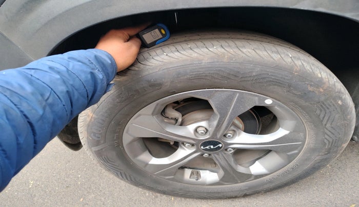 2021 KIA SELTOS HTK PLUS 1.5 DIESEL, Diesel, Manual, 1,02,270 km, tyre