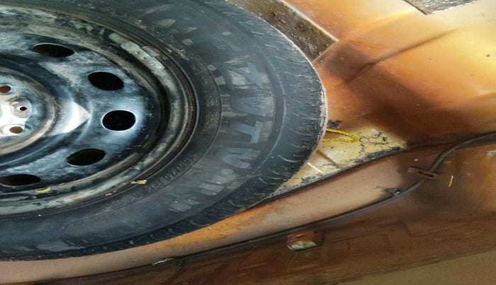 2016 Tata Tiago XZ DIESEL, Diesel, Manual, 56,797 km, tyre