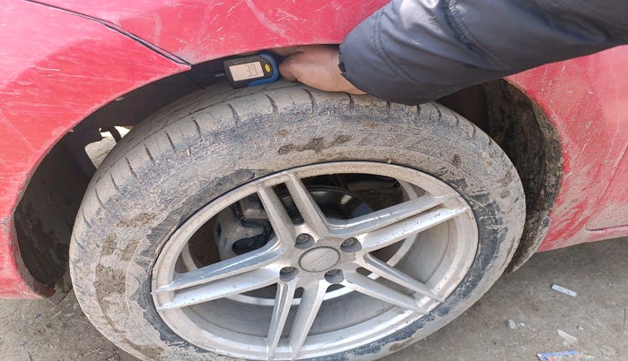 2019 Maruti Swift VDI, Diesel, Manual, 96,604 km, tyre