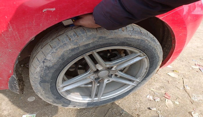 2019 Maruti Swift VDI, Diesel, Manual, 96,604 km, tyre