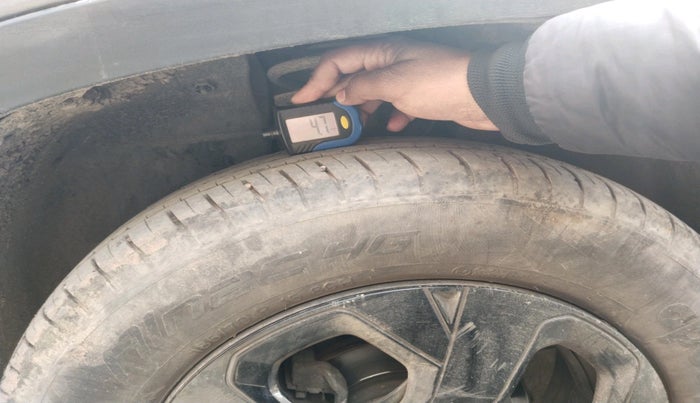 2023 Tata PUNCH ACCOMPLISHED AMT, Petrol, Automatic, 44,231 km, tyre