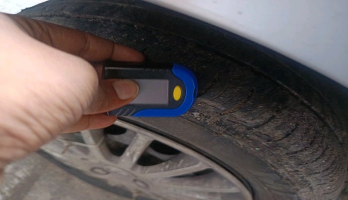 2012 Ford Figo ZXI 1.4 DIESEL, Diesel, Manual, 86,456 km, tyre