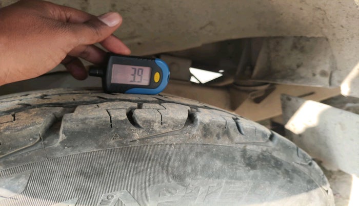 2019 Mahindra Bolero POWER PLUS SLE, Diesel, Manual, 85,558 km, tyre