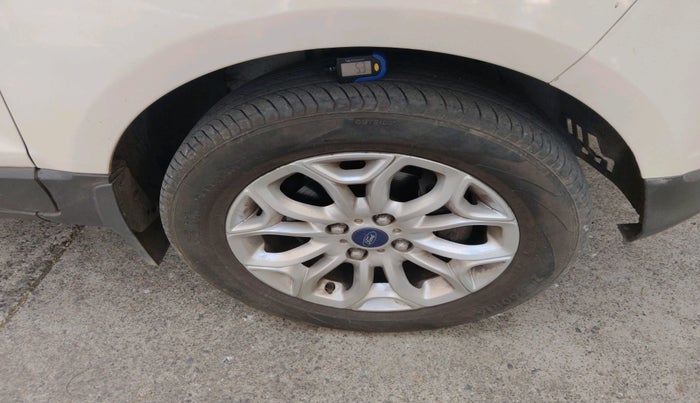 2014 Ford Ecosport TITANIUM 1.5L PETROL, Petrol, Manual, 26,606 km, tyre