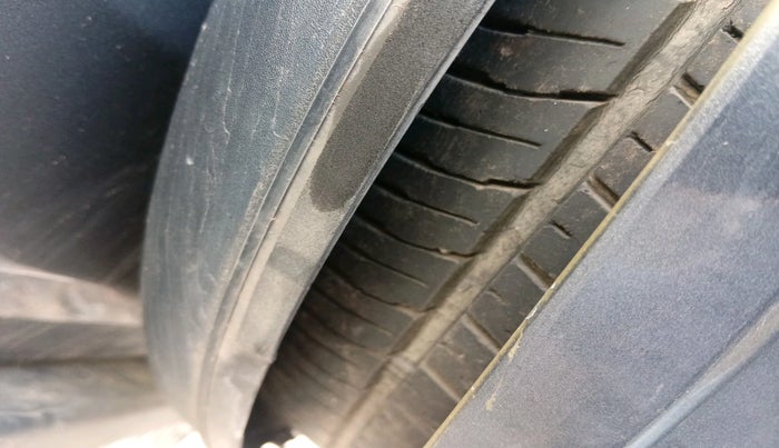 2016 Ford Ecosport TITANIUM 1.5L PETROL AT, Petrol, Automatic, 1,52,247 km, tyre