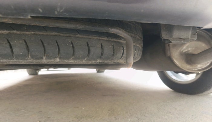 2012 Maruti Ertiga VDI, Diesel, Manual, 1,04,405 km, tyre