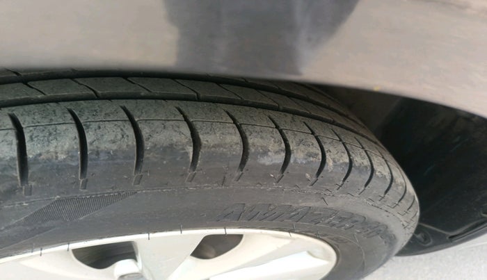 2012 Maruti Ertiga VDI, Diesel, Manual, 1,04,405 km, tyre