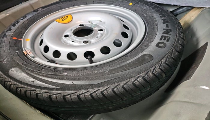 2022 Tata Tiago XZA PLUS PETROL, Petrol, Automatic, 9,266 km, tyre