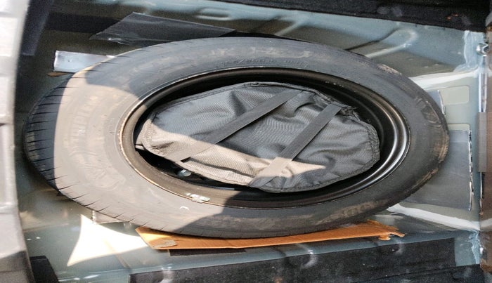 2025 Tata NEXON CREATIVE  AMT 1.2 PETROL, Petrol, Automatic, 11,125 km, tyre