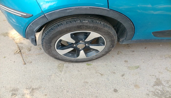 2018 Tata NEXON XZA PLUS PETROL, Petrol, Automatic, 55,200 km, tyre