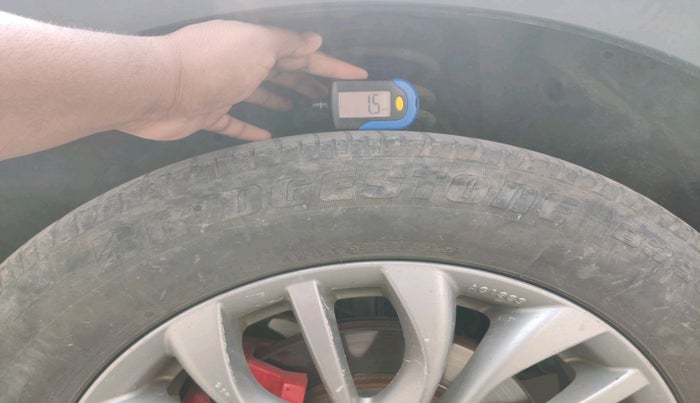 2017 Maruti S Cross ZETA 1.3, Diesel, Manual, 1,43,101 km, tyre