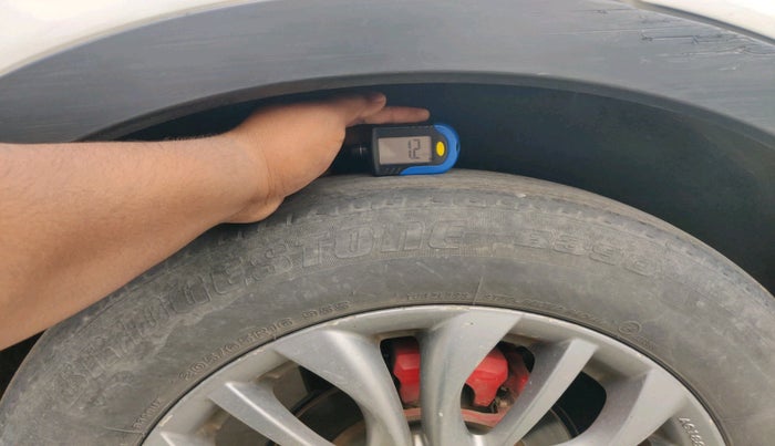 2017 Maruti S Cross ZETA 1.3, Diesel, Manual, 1,43,101 km, tyre