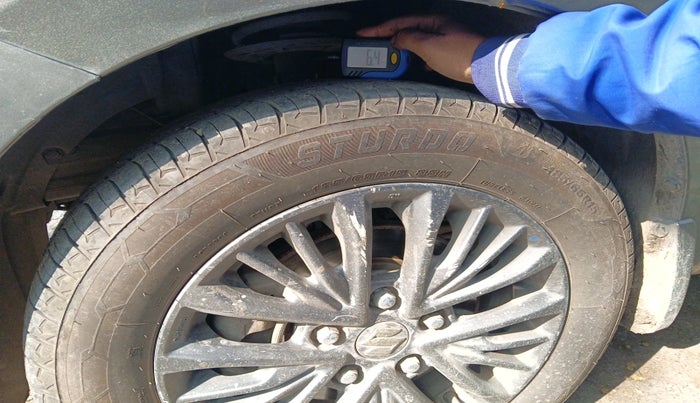 2019 Maruti Ertiga ZXI+ SHVS, Petrol, Manual, 1,10,568 km, tyre