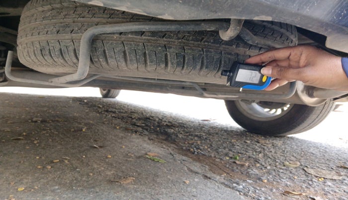 2019 Maruti Ertiga ZXI+ SHVS, Petrol, Manual, 1,10,568 km, tyre