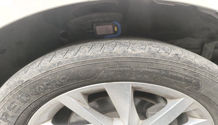 2022 Skoda SLAVIA AMBITION 1.0L TSI MT, Petrol, Manual, 46,677 km, tyre