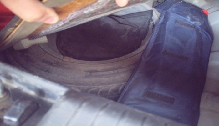 2013 Hyundai i20 MAGNA (O) 1.2, Petrol, Manual, 47,627 km, tyre