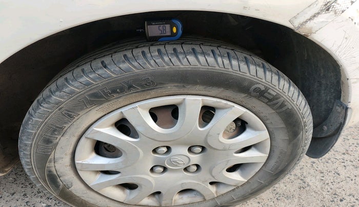 2012 Hyundai i20 MAGNA (O) 1.4 CRDI, Diesel, Manual, 1,24,101 km, tyre