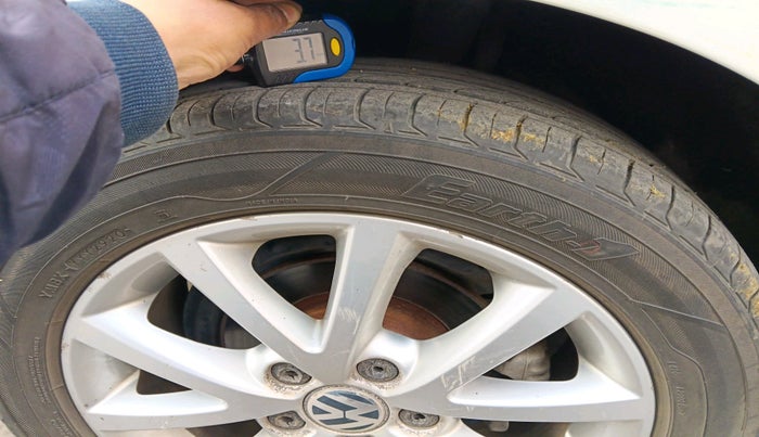 2014 Volkswagen Jetta COMFORTLINE TSI, Petrol, Manual, 70,114 km, tyre