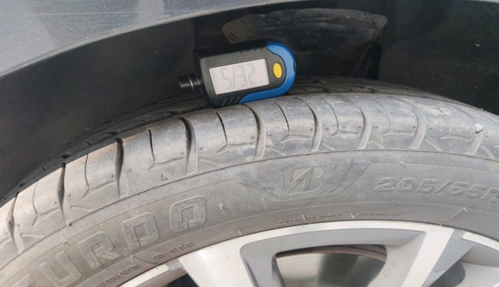 2022 Skoda SLAVIA AMBITION 1.0L TSI AT, Petrol, Automatic, 95,745 km, tyre