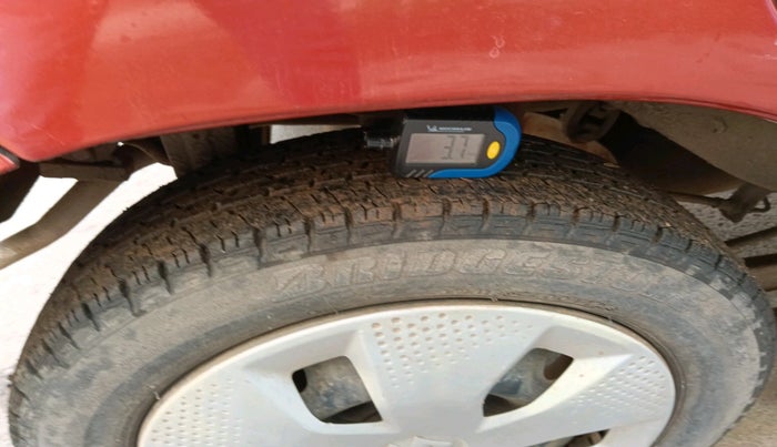 2012 Maruti Alto K10 VXI, Petrol, Manual, 66,364 km, tyre