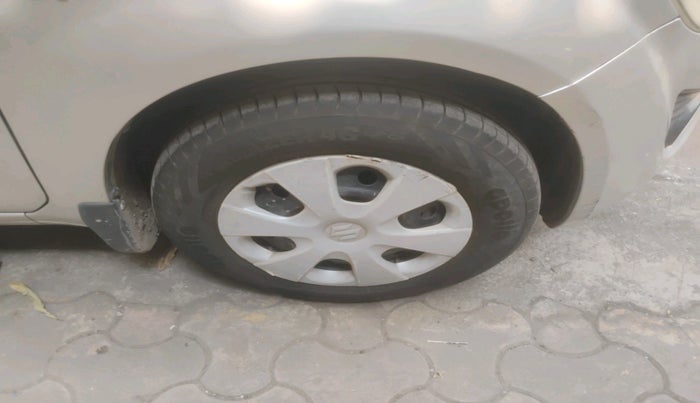 2015 Maruti Ritz VXI, Petrol, Manual, 88,377 km, tyre