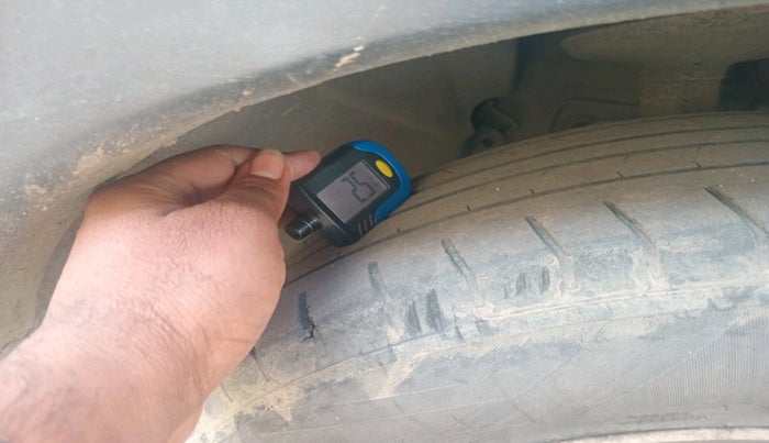 2019 Nissan Kicks XL DIESEL, Diesel, Manual, 1,60,468 km, tyre