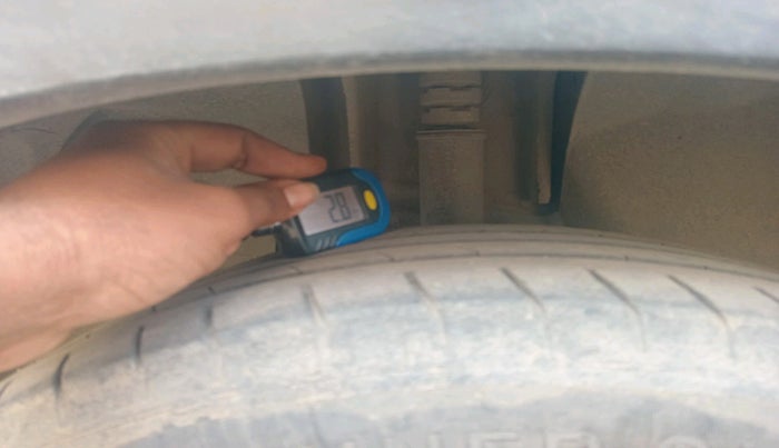 2019 Nissan Kicks XL DIESEL, Diesel, Manual, 1,60,468 km, tyre