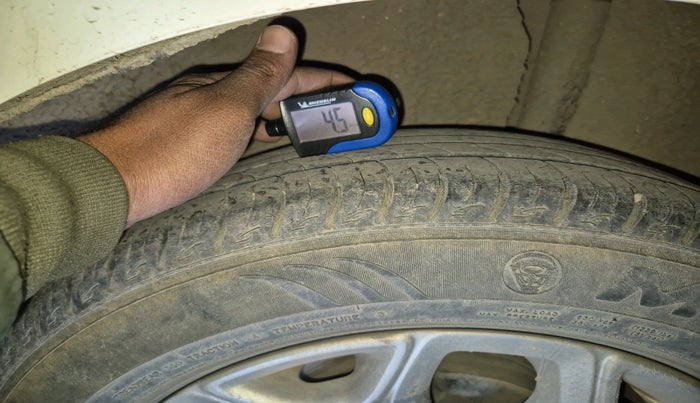 2017 Ford Ecosport TITANIUM 1.5L DIESEL, Diesel, Manual, 98,556 km, tyre