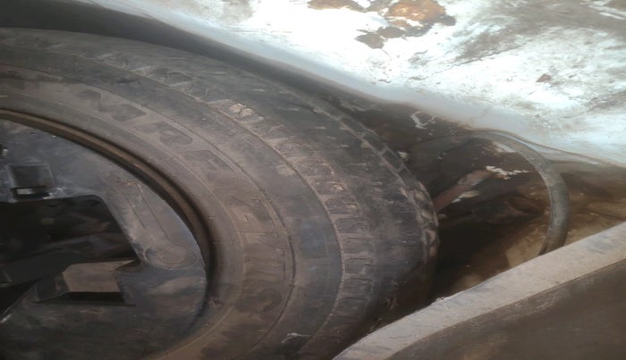 2012 Hyundai i10 MAGNA 1.1, Petrol, Manual, 63,888 km, tyre