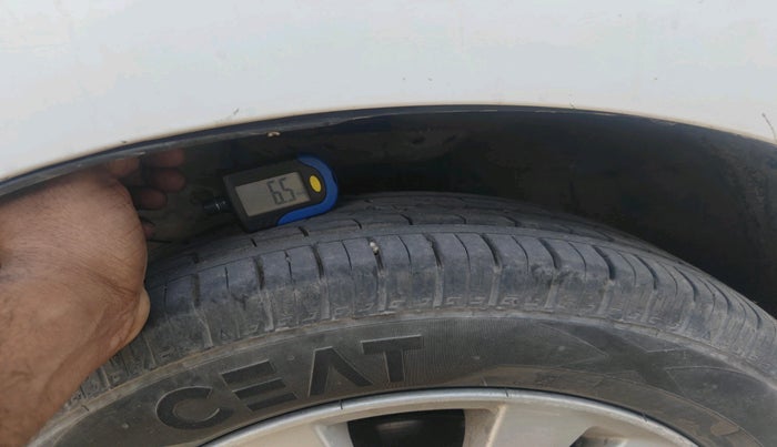 2013 Honda City 1.5L I-VTEC V MT, Petrol, Manual, 1,71,482 km, tyre