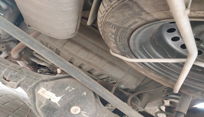 2024 Maruti Eeco 5 STR AC, Petrol, Manual, 24,917 km, tyre