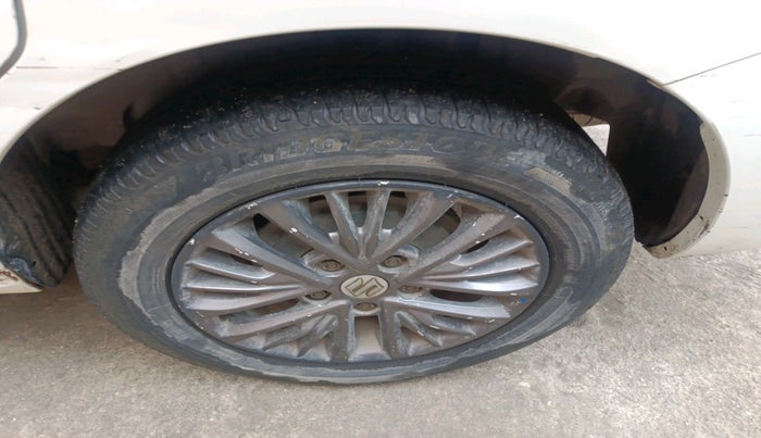 2021 Maruti Ertiga VXI CNG, Petrol, Manual, 79,743 km, tyre