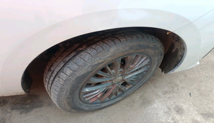 2021 Maruti Ertiga VXI CNG, Petrol, Manual, 79,743 km, tyre