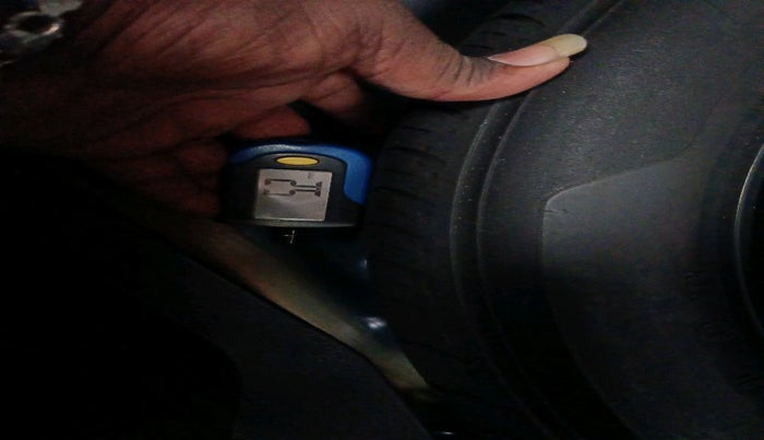 2020 Maruti Baleno ZETA PETROL 1.2, Petrol, Manual, 21,034 km, tyre