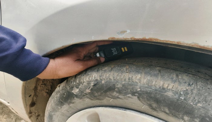 2015 Maruti Celerio VXI, Petrol, Manual, 1,17,456 km, tyre