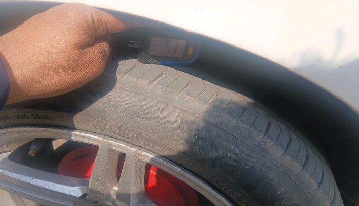 2016 Honda City 1.5L I-VTEC V MT, Petrol, Manual, 88,713 km, tyre