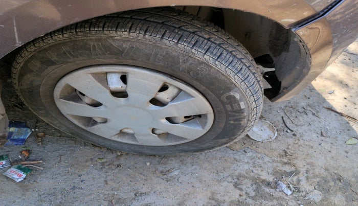 2016 Tata Tiago XE PETROL, Petrol, Manual, 1,15,269 km, tyre