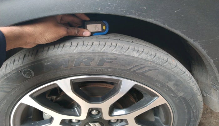 2023 Maruti XL6 ZETA CNG, CNG, Manual, 52,922 km, tyre