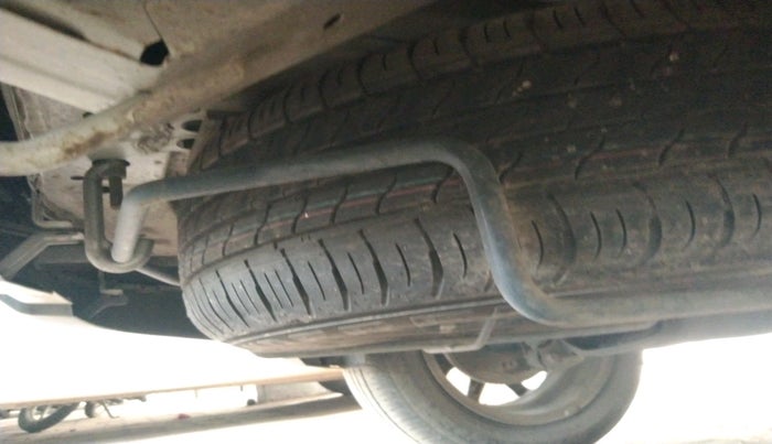 2023 Maruti XL6 ZETA CNG, CNG, Manual, 52,922 km, tyre