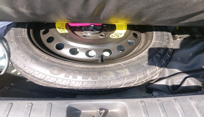 2020 Hyundai Tucson GLS 4WD AT DIESEL, Diesel, Automatic, 1,24,990 km, tyre