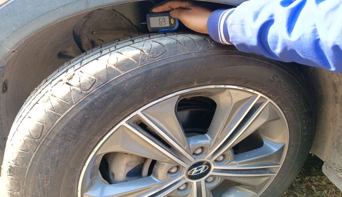 2017 Hyundai Creta SX PLUS AT 1.6 PETROL, Petrol, Automatic, 48,540 km, tyre