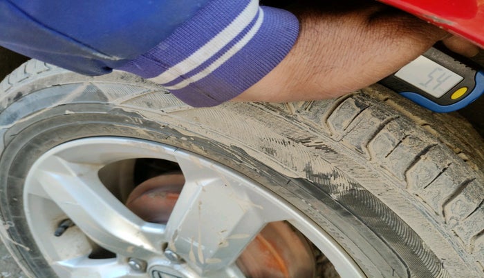 2012 Honda Jazz 1.2 L I-VTEC SELECT, Petrol, Manual, 1,44,605 km, tyre